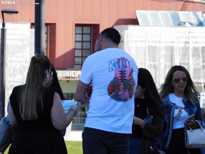 Cientos de aspirantes se examinan en Soria para optar a una plaza de Auxiliar Administrativo de la Junta de Ca