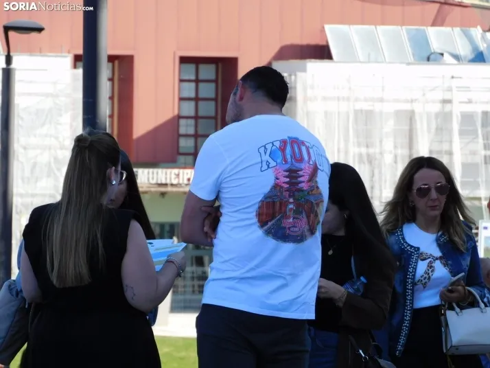 Cientos de aspirantes se examinan en Soria para optar a una plaza de Auxiliar Administrativo de la Junta de Ca