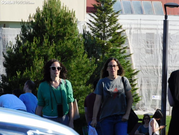 Cientos de aspirantes se examinan en Soria para optar a una plaza de Auxiliar Administrativo de la Junta de Ca