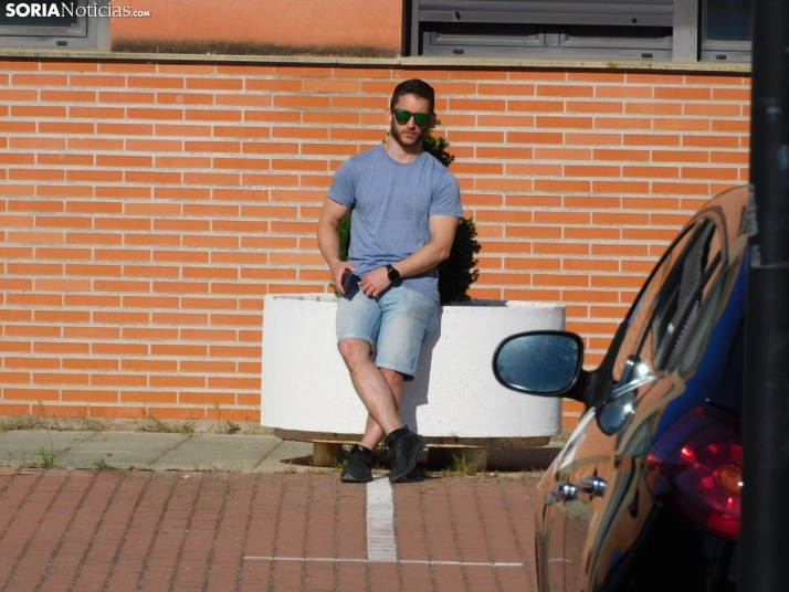 Cientos de aspirantes se examinan en Soria para optar a una plaza de Auxiliar Administrativo de la Junta de Ca