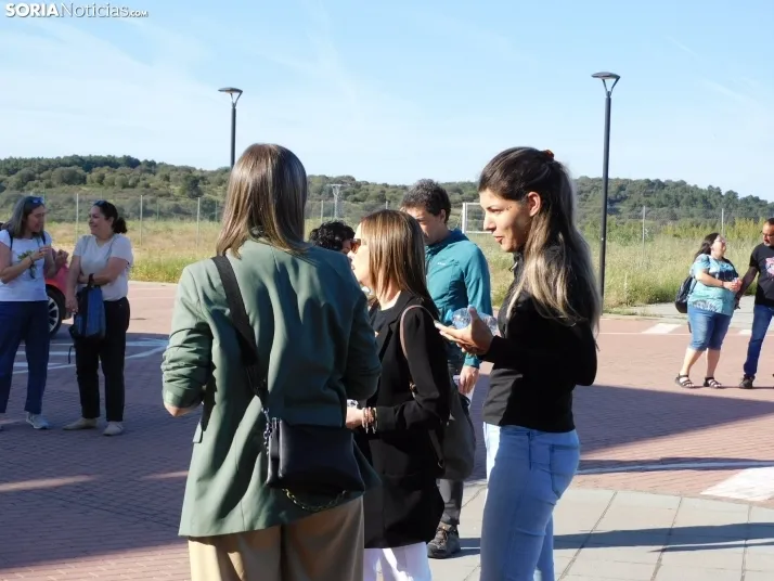 Cientos de aspirantes se examinan en Soria para optar a una plaza de Auxiliar Administrativo de la Junta de Ca