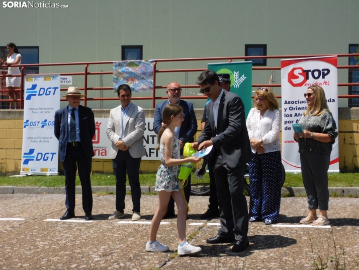 Fotos: Entrega de premios y diplomas en el Parque Infantil de Tr&aacute;fico de Soria