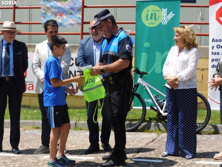 Fotos: Entrega de premios y diplomas en el Parque Infantil de Tr&aacute;fico de Soria