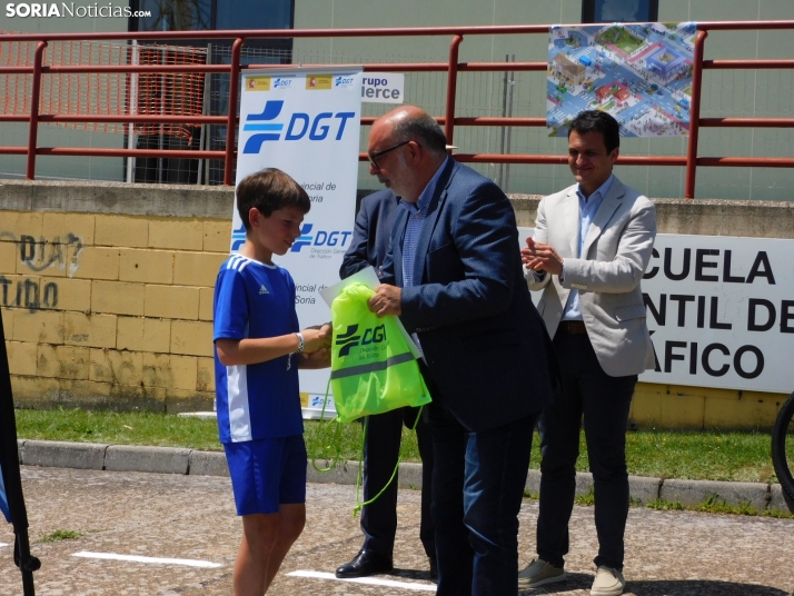 Fotos: Entrega de premios y diplomas en el Parque Infantil de Tr&aacute;fico de Soria