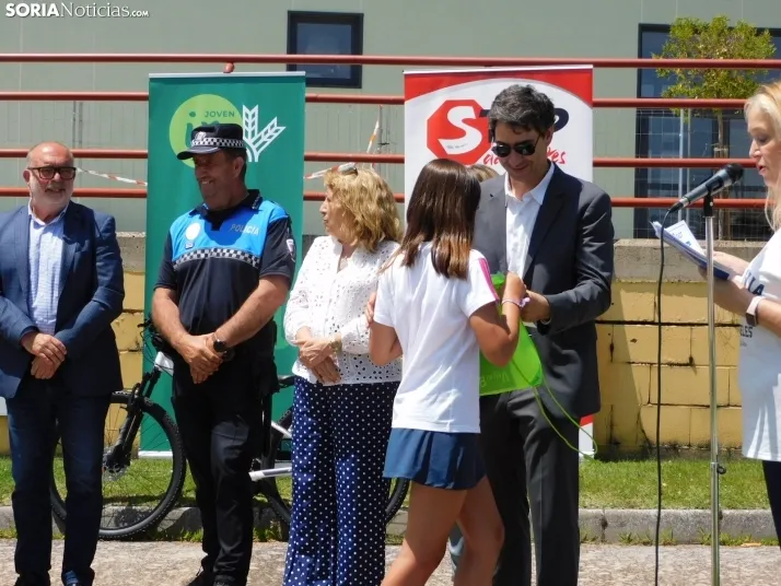 Fotos: Entrega de premios y diplomas en el Parque Infantil de Tr&aacute;fico de Soria