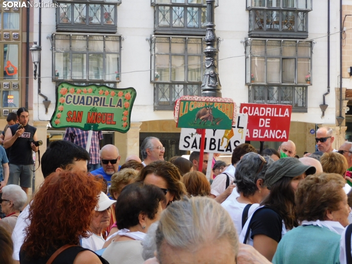 FOTOS: Alzheimer Soria inaugura los Sanjuanes con su tradicional 'Domingo de Calderas' 