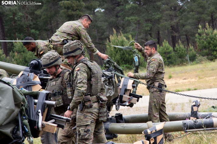 Ejercicio aéreo militar en Navaleno