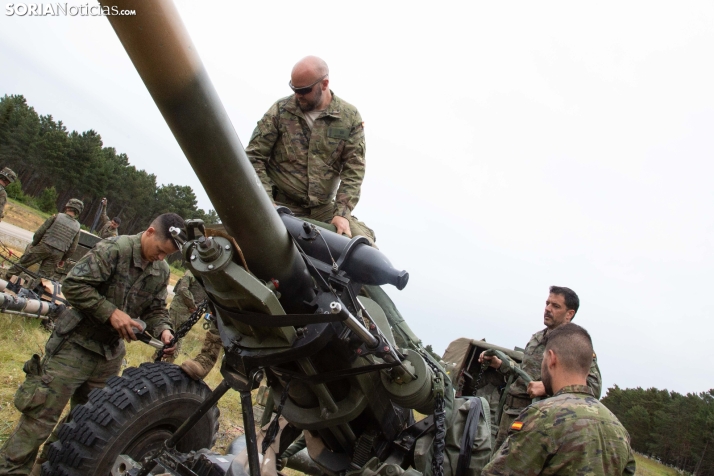 Ejercicio aéreo militar en Navaleno