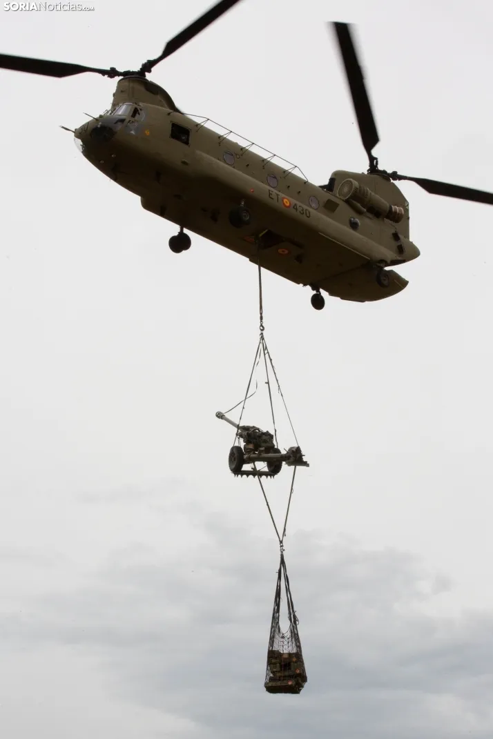 Ejercicio aéreo militar en Navaleno