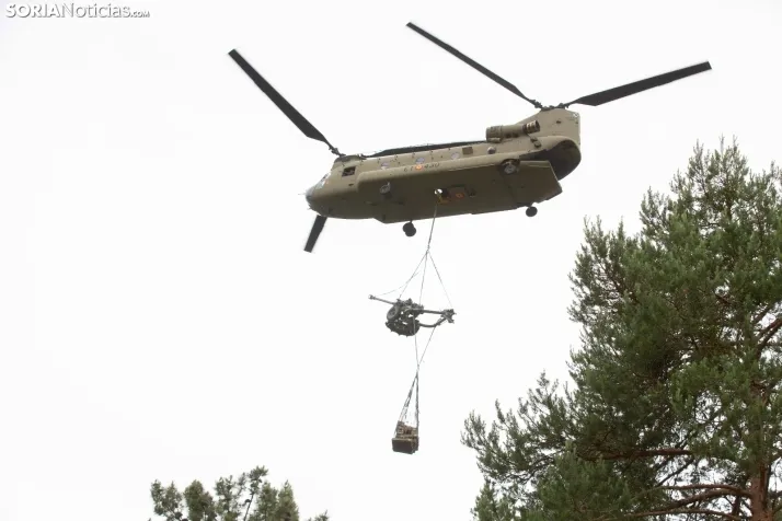 Ejercicio aéreo militar en Navaleno
