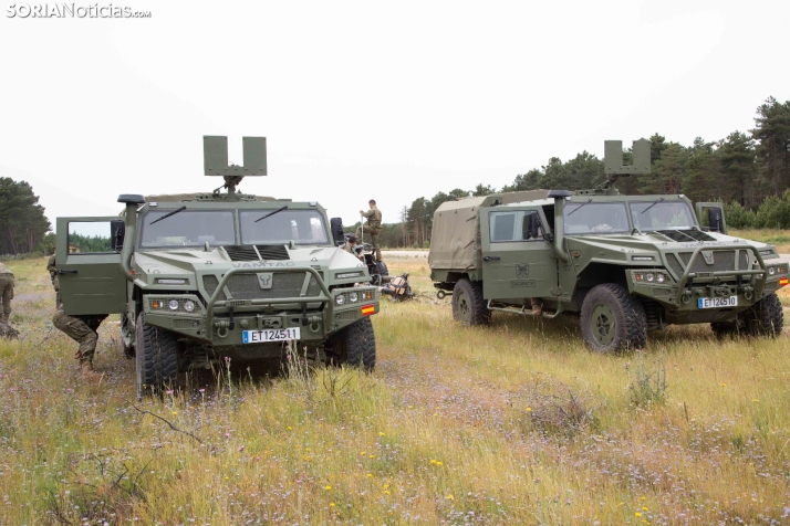 Ejercicio aéreo militar en Navaleno