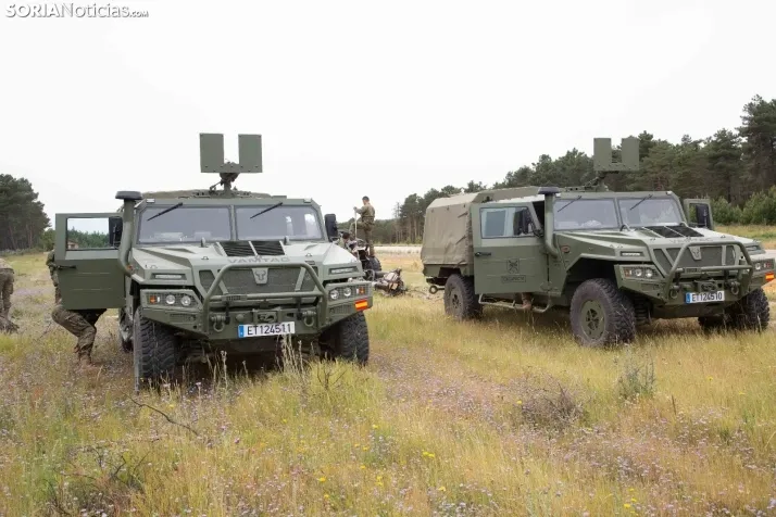 Ejercicio aéreo militar en Navaleno