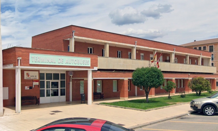 Comienzan las obras de remodelación de la estación de autobuses en El Burgo