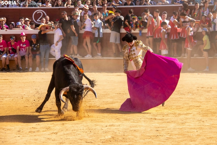 Tarde novilleril del Viernes de Toros 2025. Viksar Fotografía
