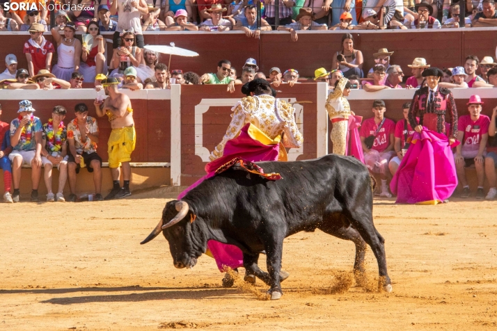 Tarde novilleril del Viernes de Toros 2025. Viksar Fotografía