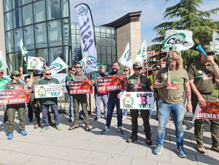 CSIF protesta ante el insuficiente operativo de incendios forestales de 2025 en Castila y León