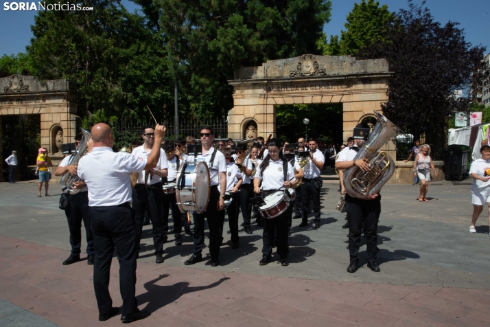 Lunes de Bailas 2025