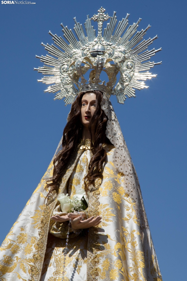 Lunes de Bailas 2025