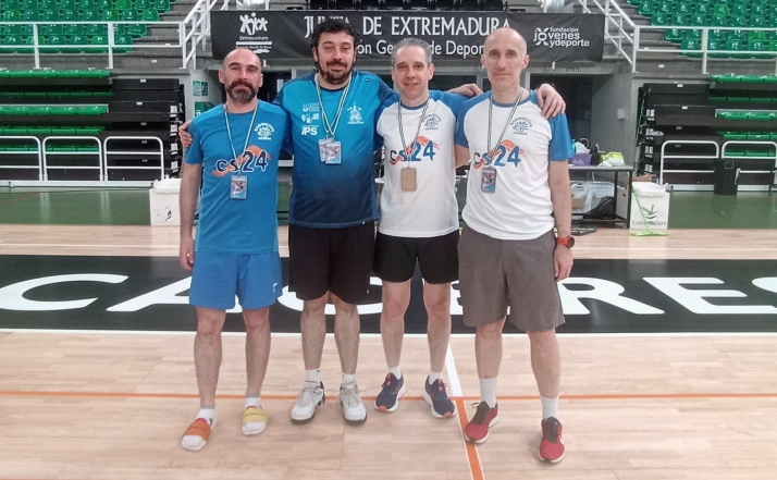 El bádminton soriano regresa con medallas del Top Master de Cáceres