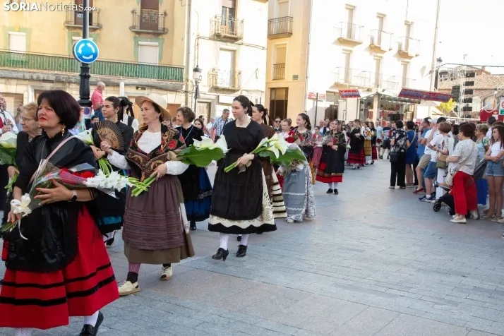 Ofrenda de flores Los Milagros 2025