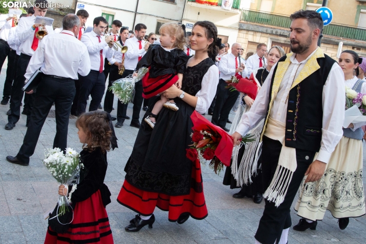 Ofrenda de flores Los Milagros 2025