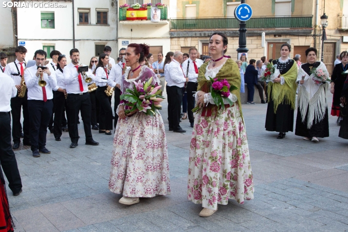 Ofrenda de flores Los Milagros 2025