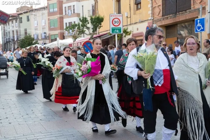 Ofrenda de flores Los Milagros 2025