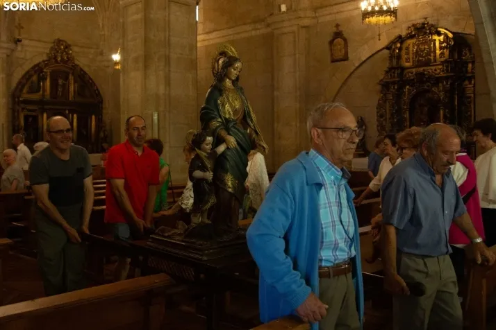 Procesión en honor a San Quirico y Santa Julita
