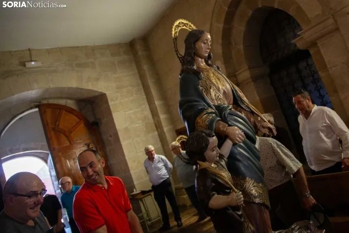 Procesión en honor a San Quirico y Santa Julita