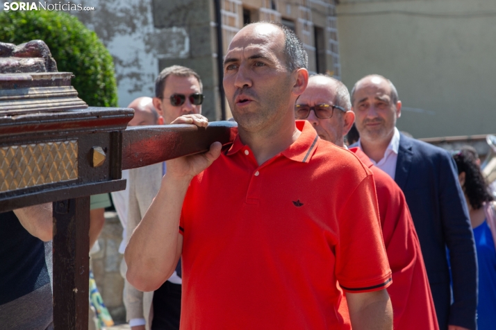 Procesión en honor a San Quirico y Santa Julita