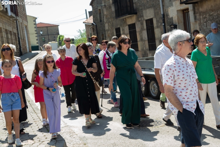 Procesión en honor a San Quirico y Santa Julita