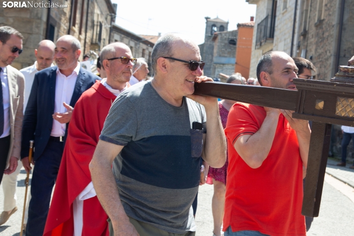 Procesión en honor a San Quirico y Santa Julita