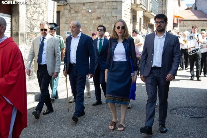 Procesión en honor a San Quirico y Santa Julita