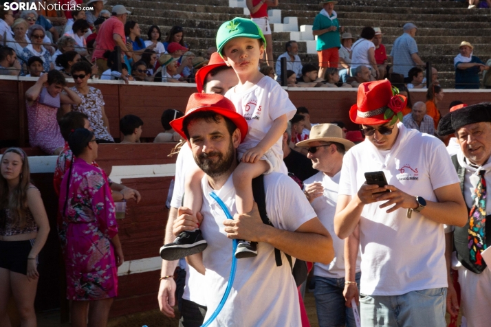 Viernes de Toros 2025 matinal plaza