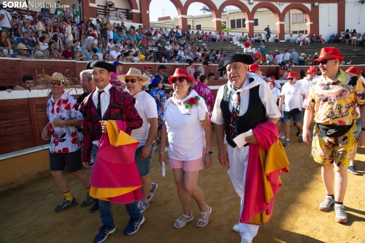 Viernes de Toros 2025 matinal plaza