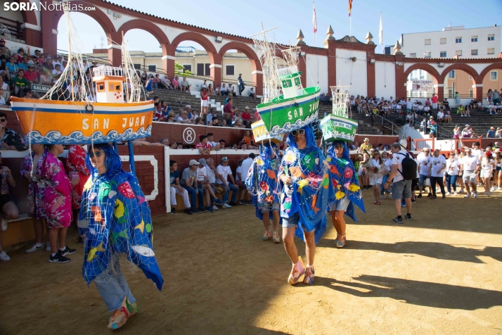 Viernes de Toros 2025 matinal plaza