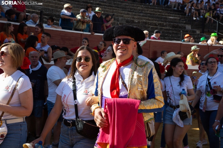 Viernes de Toros 2025 matinal plaza