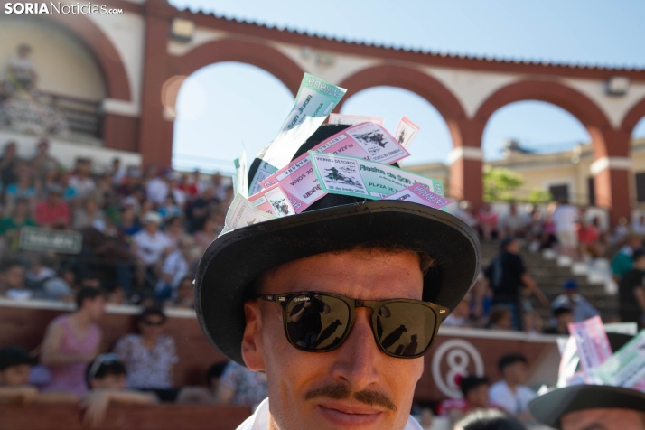 Viernes de Toros 2025 matinal plaza