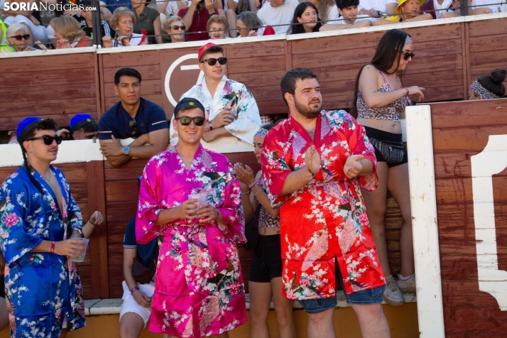 Viernes de Toros 2025 matinal plaza