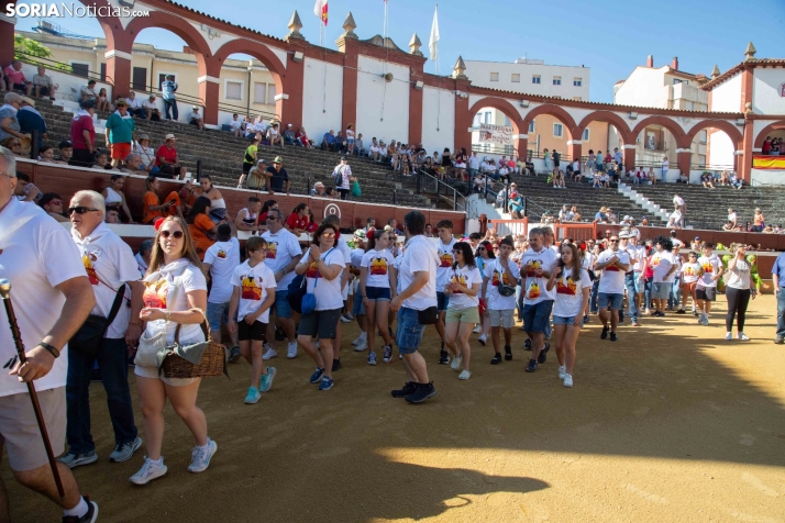 Viernes de Toros 2025 matinal plaza