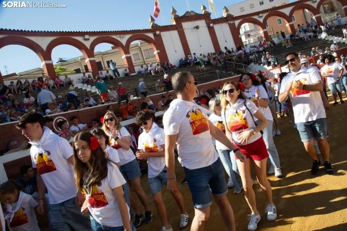 Viernes de Toros 2025 matinal plaza