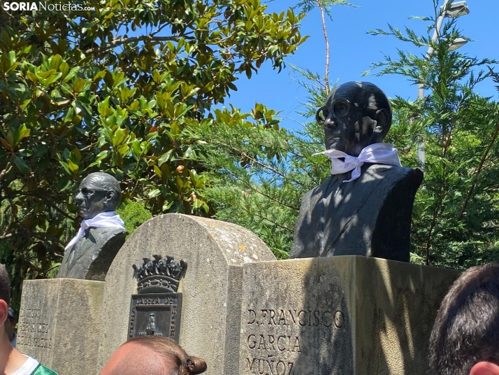 Bustos de Don Paco y Don Jesús./ SN