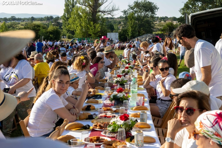 Merienda de la 'Compra' 2025./ Viksar Fotografía