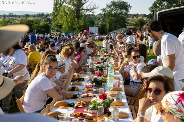 Merienda de la 'Compra' 2025./ Viksar Fotografía