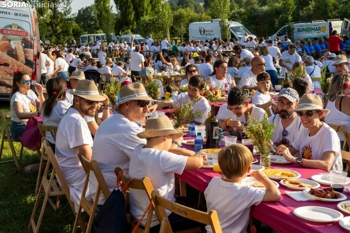 Merienda de la 'Compra' 2025./ Viksar Fotografía