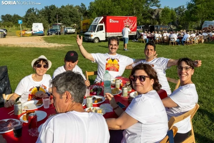 Merienda de la 'Compra' 2025./ Viksar Fotografía