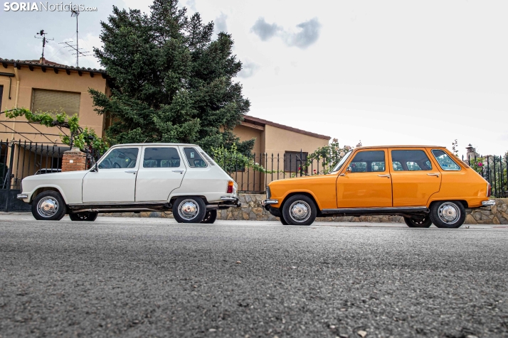 Coches clásicos en San Esteban 2025./ Viksar Fotografía