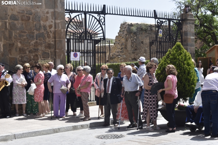 Procesión de la Virgen de los Remedios en Ágreda.