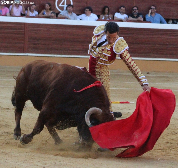 Una imagen de la lidia hoy en San Benito. /Santos Gómez