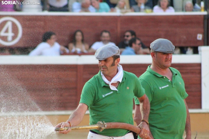 Una imagen de la lidia hoy en San Benito. /Santos Gómez